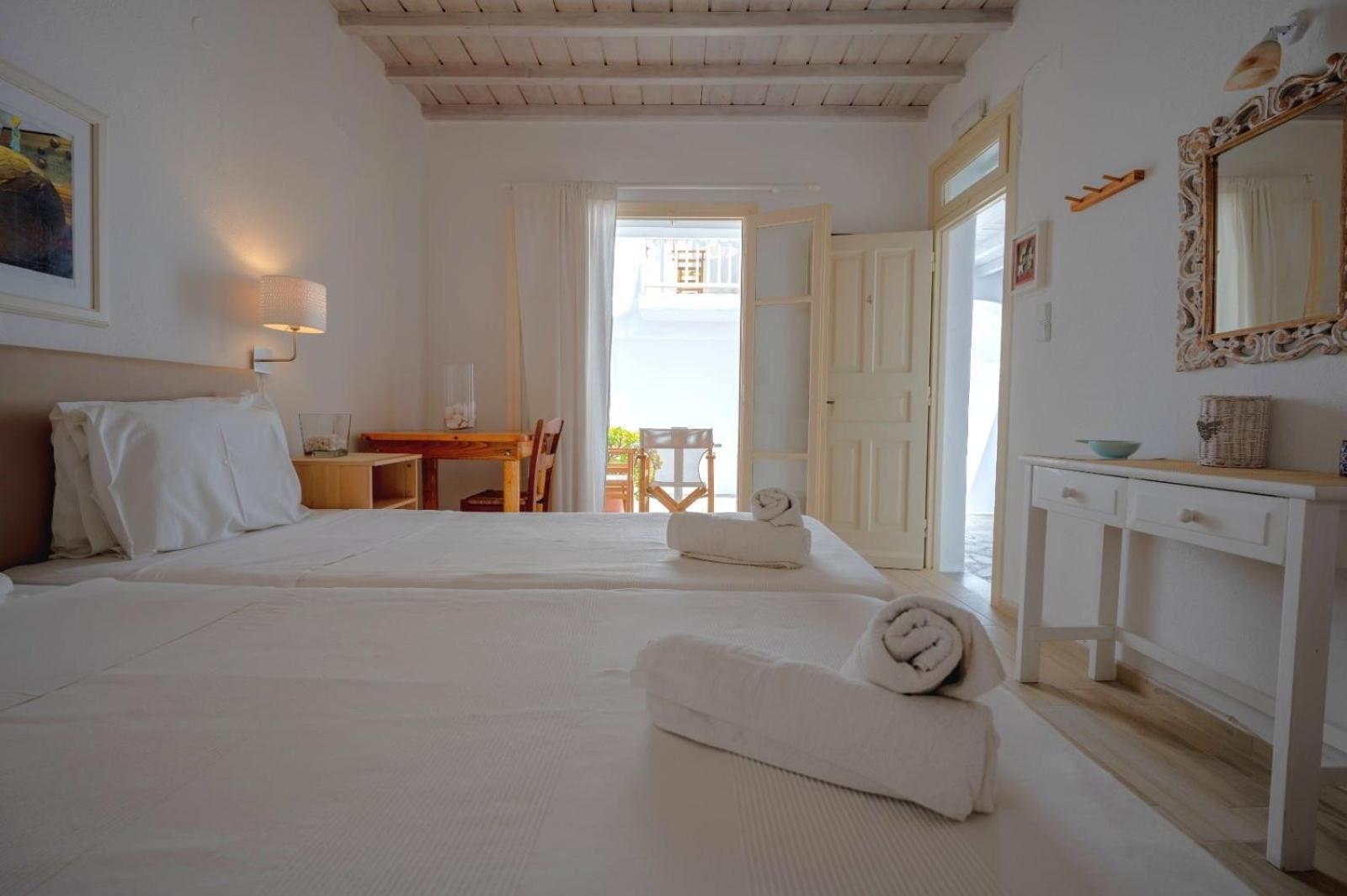 Twins-Trisa Apartments Ornos  Luaran gambar