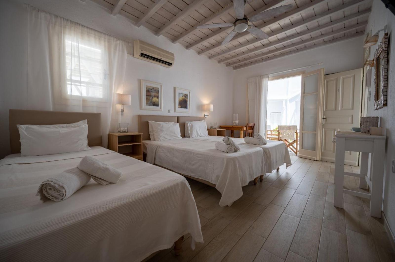 Twins-Trisa Apartments Ornos  Luaran gambar