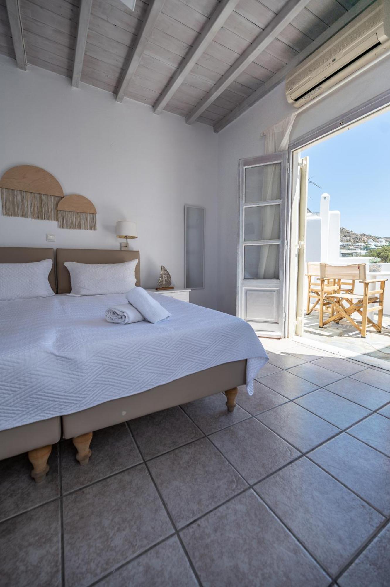 Twins-Trisa Apartments Ornos  Luaran gambar
