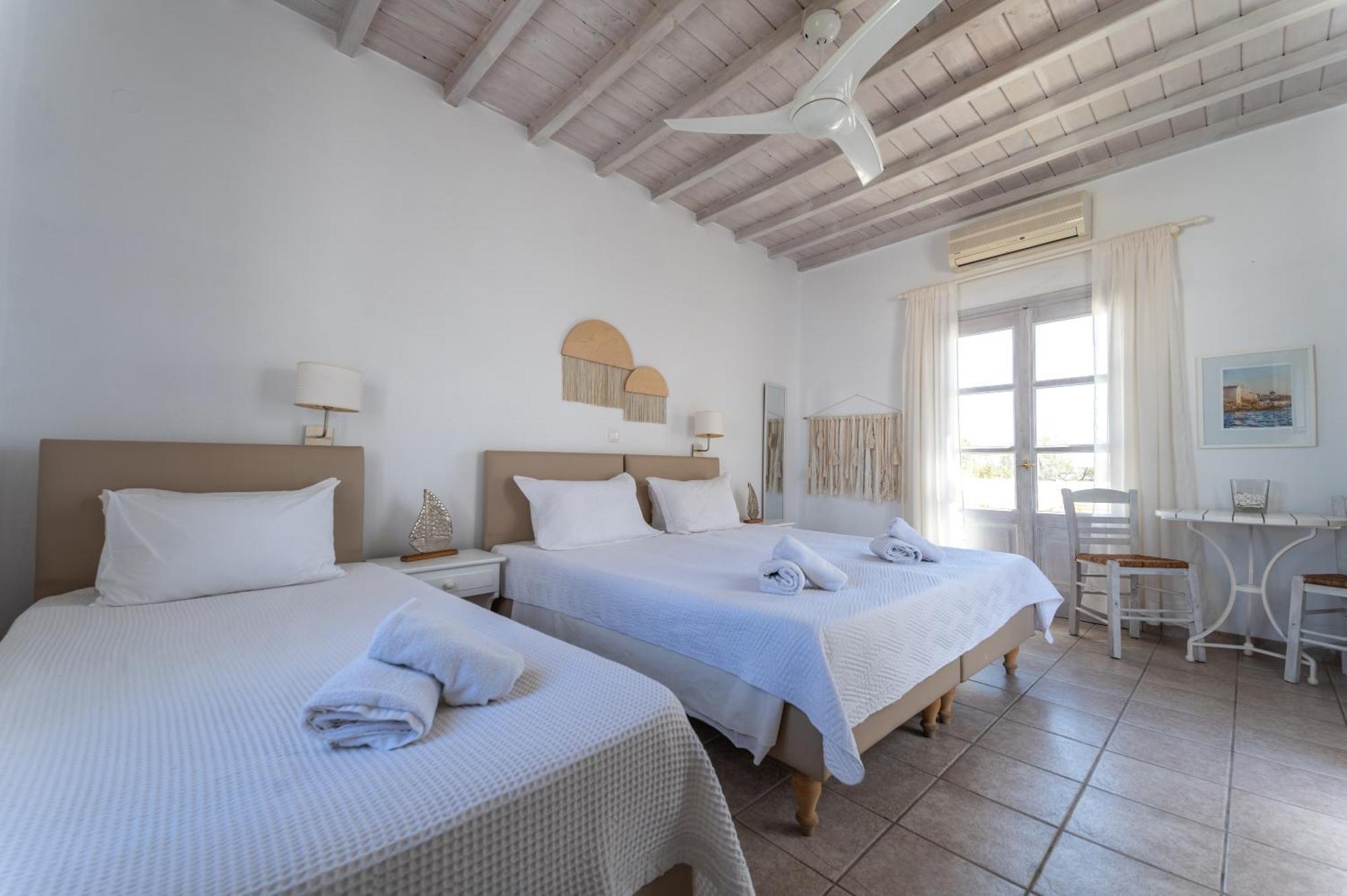 Twins-Trisa Apartments Ornos  Luaran gambar
