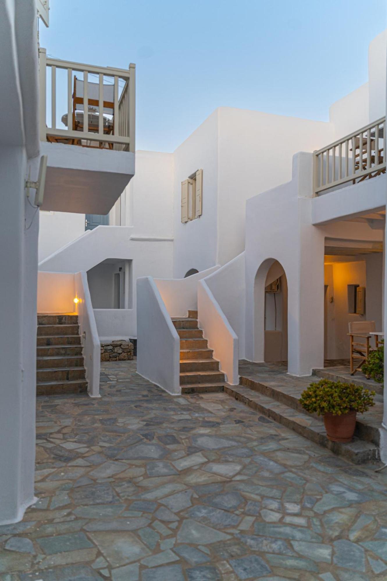 Twins-Trisa Apartments Ornos  Luaran gambar